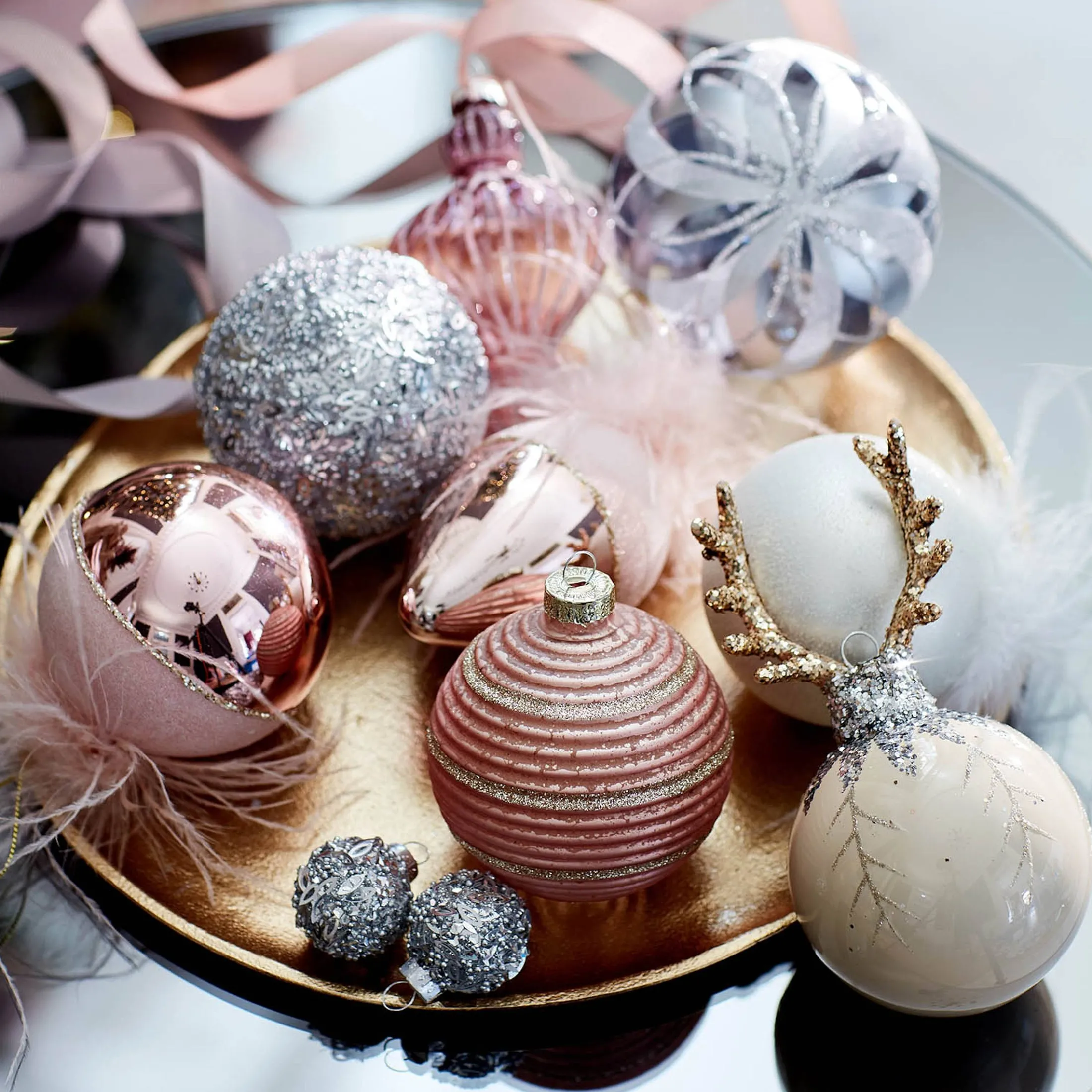 Cheap Depot Glas-Weihnachtskugel Glittergranulat